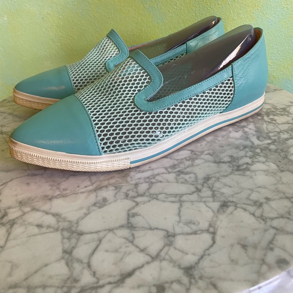 NIB Micini Aqua Loafer, Size 8 - Picture 2 of 7